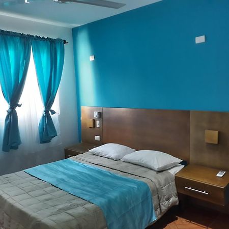 Figaro Hotel Samana Exterior foto